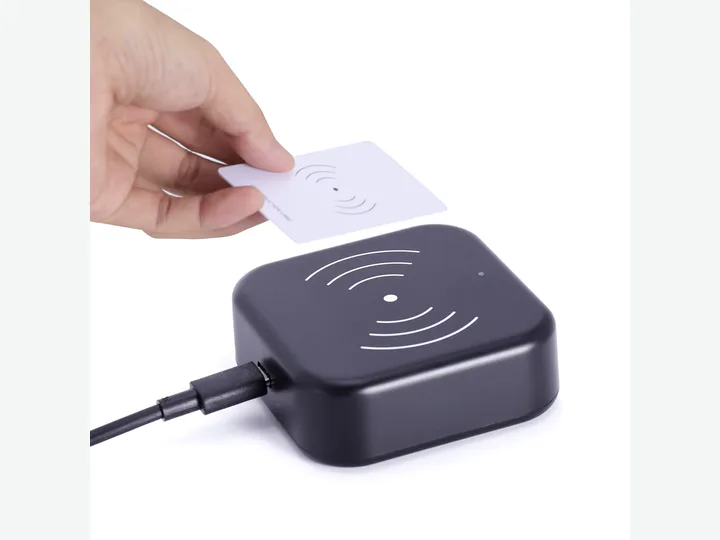 Smart TTlock App IC Card Encoder ABS Material 125KHz 13.56MHz Access Card...