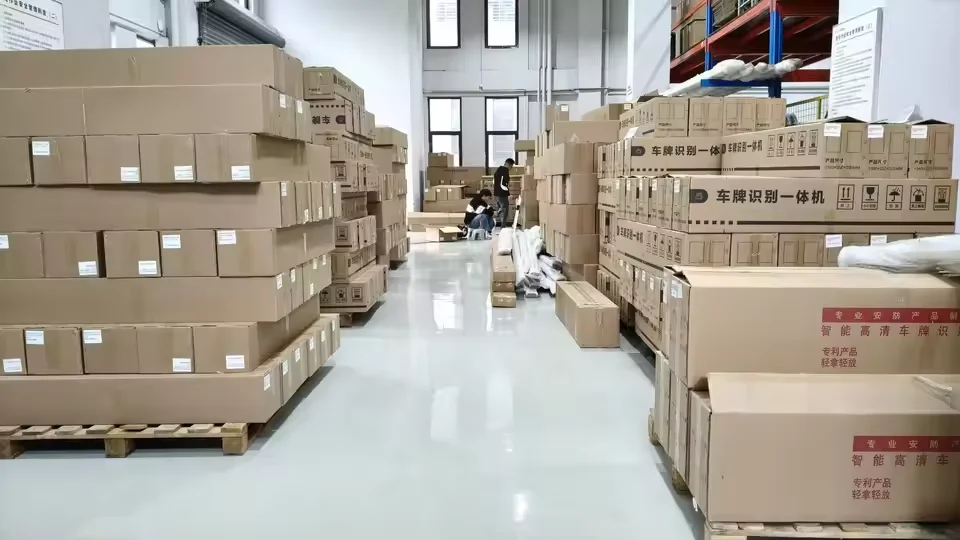 Bosiny packing and storage source photograph